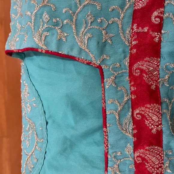 Embroidered Pakistani Suit in Turquoise Green and Silver Threads - Picture 2 of 10